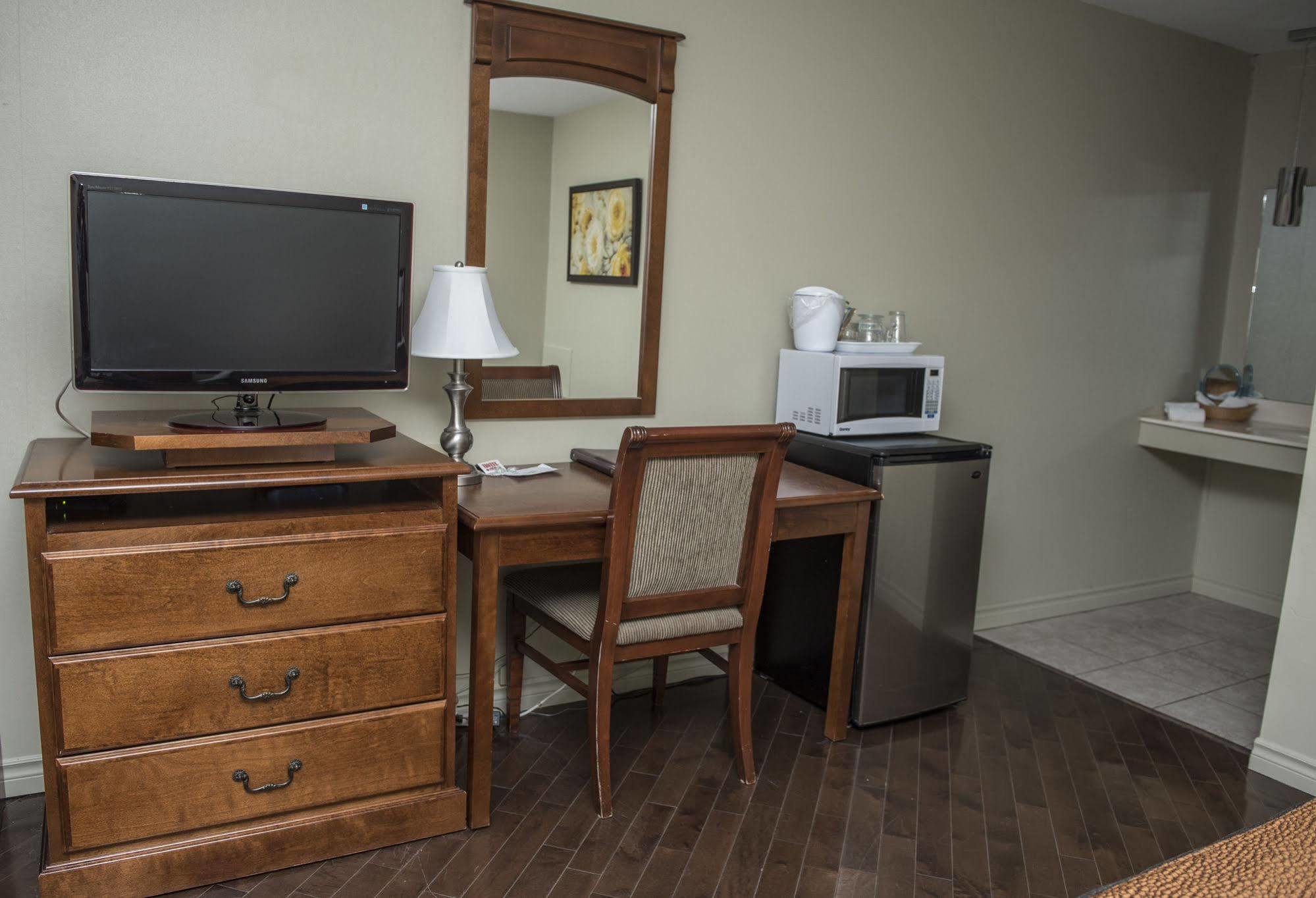 Le Deauville Motel Trois-Rivieres Exterior photo